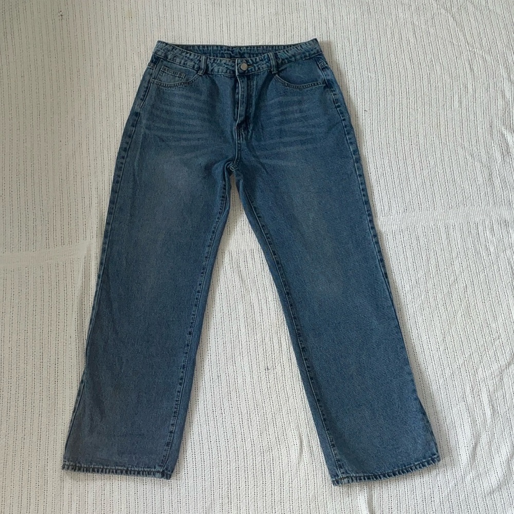 blue wash baggy jeans